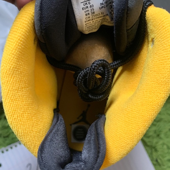 Jordan retro 9 Sz•7 women’s - Picture 4 of 4